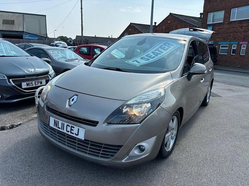 Beige Used 2011 Renault Grand Scénic III Dynamique MPV | £2,995 (Fair price) - Image 1/4