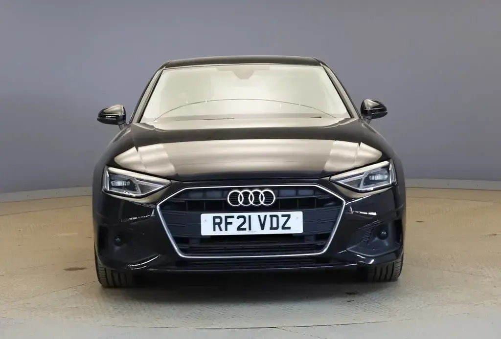 Used Audi A4 Comfort 150 HP (110 kW) 2021 Black Sedan