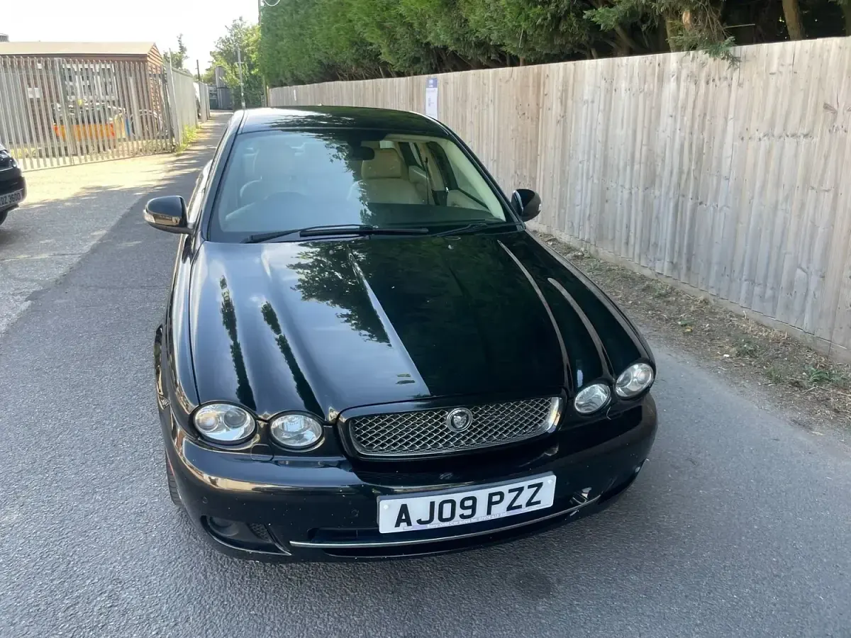 Used Jaguar X-type SE 2009 Black Sedan