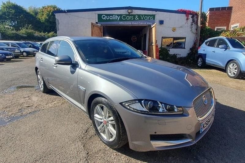 Used 2014 Jaguar XF Sportbrake Luxury Estate | £5,395 (Fair price) - Image 1/1