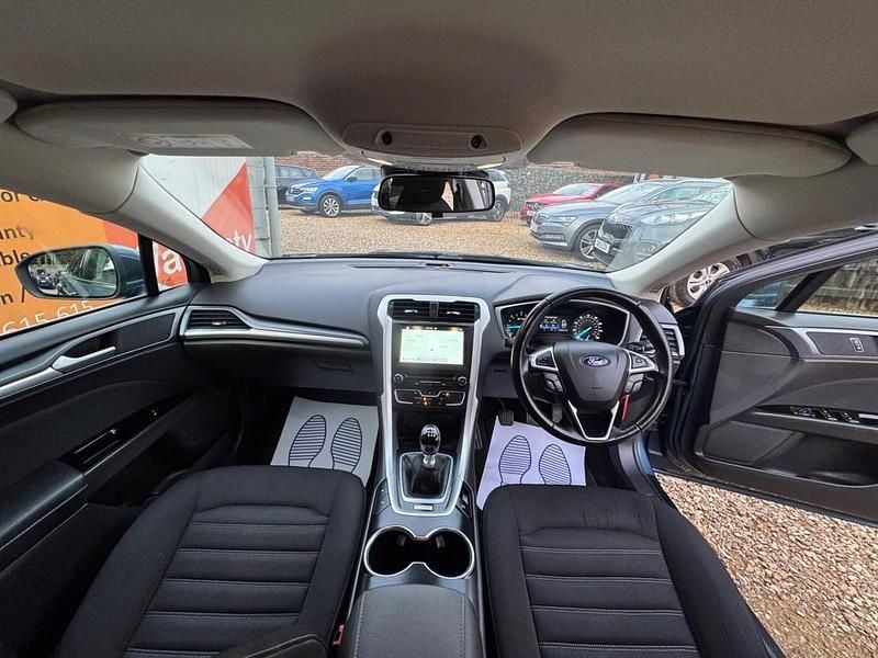 Used Ford Mondeo Zetec 150 HP (110 kW) 2018 Blue Estate