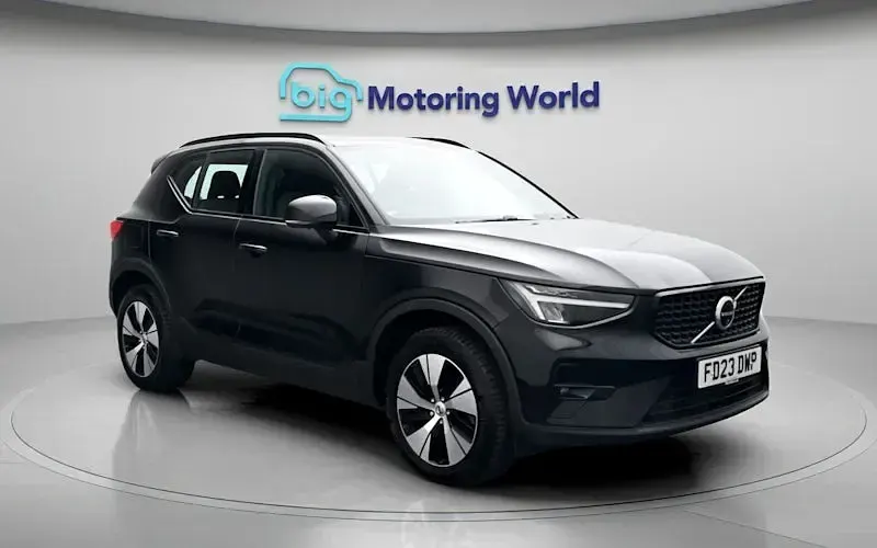 Used Volvo XC40 Plus 211 HP (155 kW) 2023 Black SUV