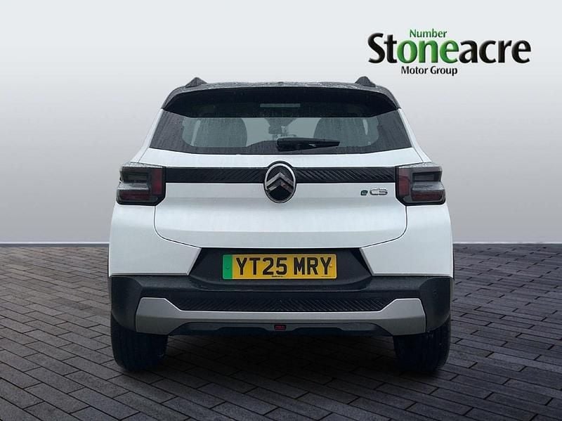 Used Citroën e-C3 83 kW (113 HP) 2025 White Hatchback