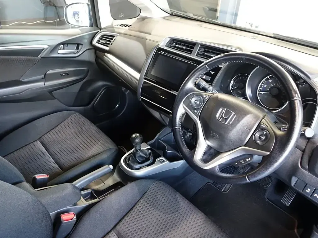 Second-hand Honda Jazz EX 102 CP (75 kW) 2018 Gri Hatchback