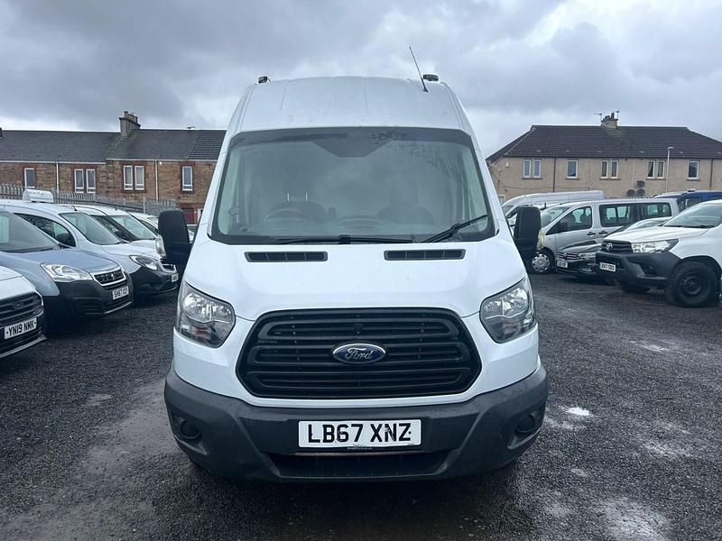 Used Ford Transit 130 HP (95 kW) 2018 White Estate