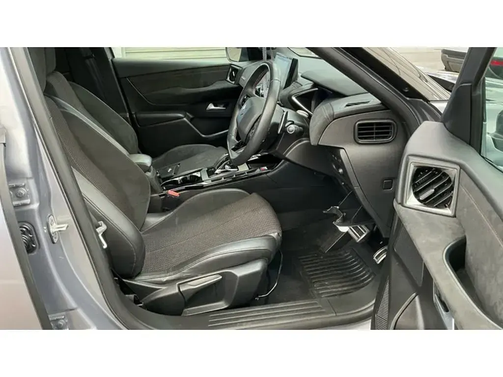 Used DS Automobiles DS3 Crossback Performance 129 HP (94 kW) 2021 Grey SUV
