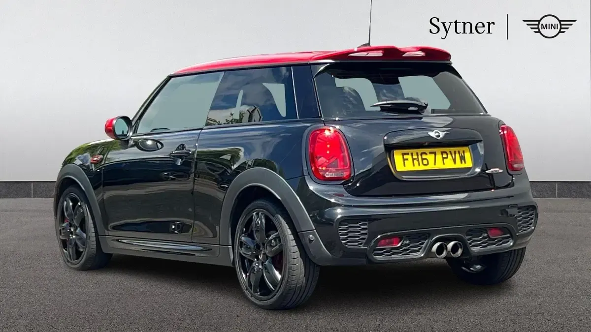 Used Mini John Cooper Works Hatch 231 HP (169 kW) 2018 Black Hatchback