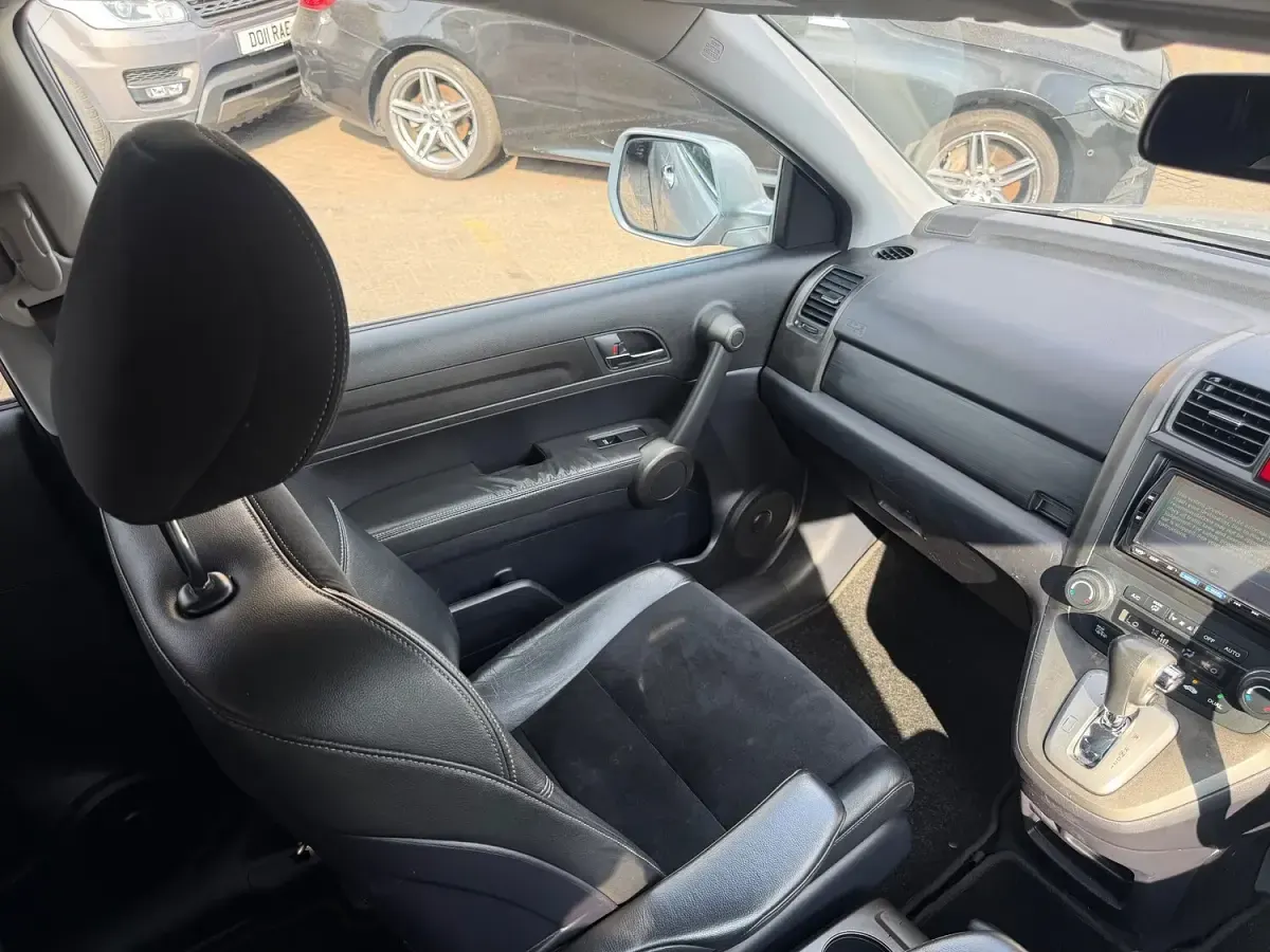 Used Honda CR-V ES 150 HP (110 kW) 2009 Silver SUV
