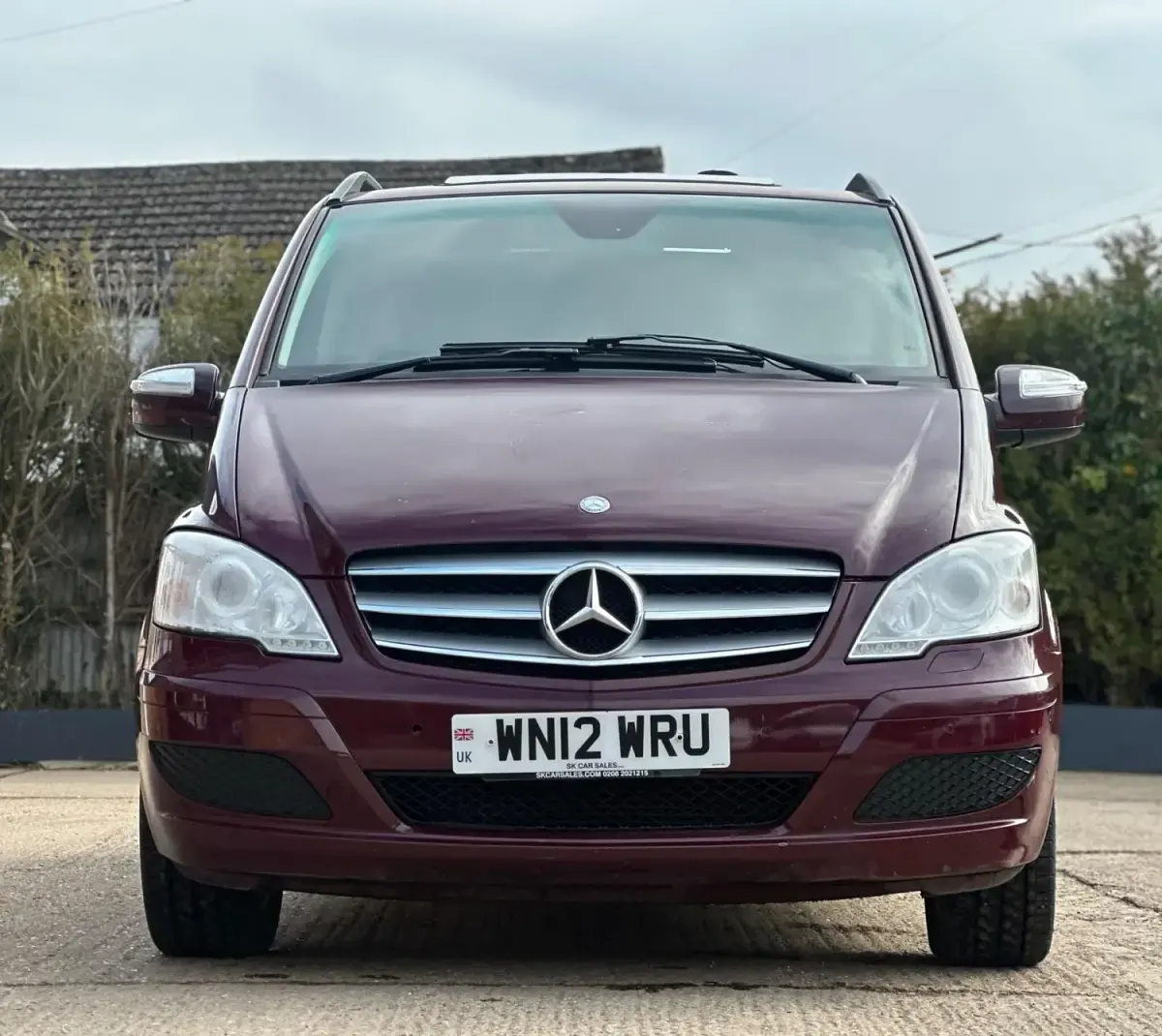 Usado Mercedes Viano 163 HP (119 kW) 2012 Vermelho Monovolume