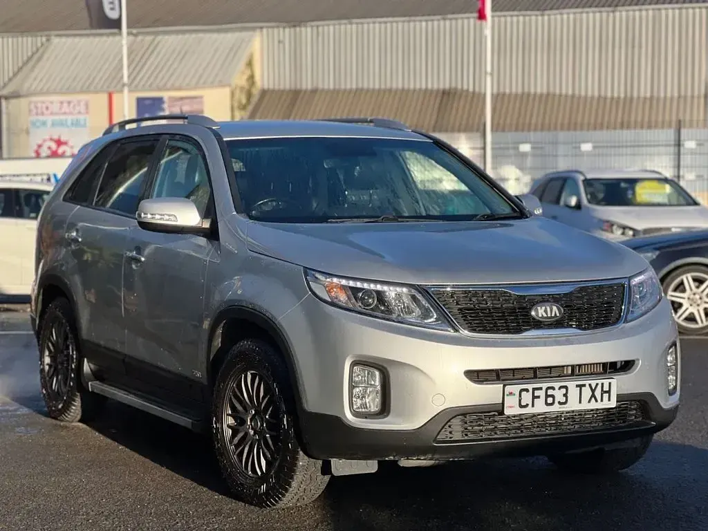 Used Kia Sorento 194 HP (142 kW) 2013 Silver SUV