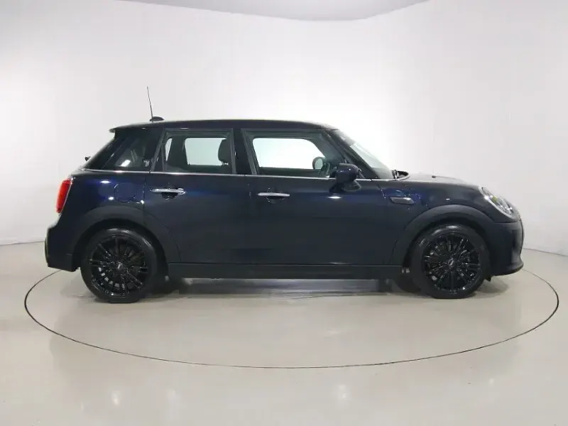 Used Mini Cooper Exclusive 2022 Blue/black Hatchback