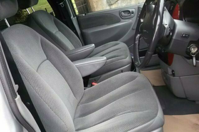 Used Chrysler Grand Voyager 2005 MPV
