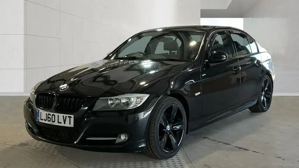 Used BMW 320 Sport Line 184 HP (135 kW) 2010 Black Sedan