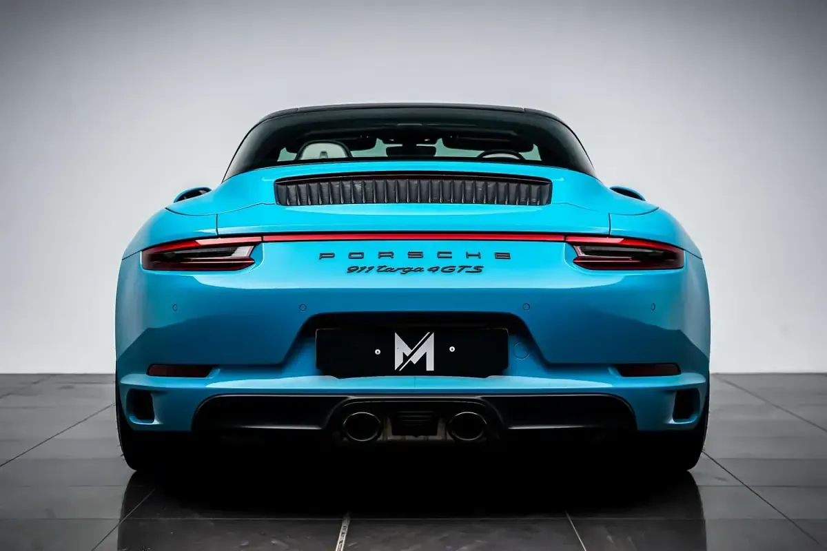 Used Porsche 991 2018 Blue Cabriolet