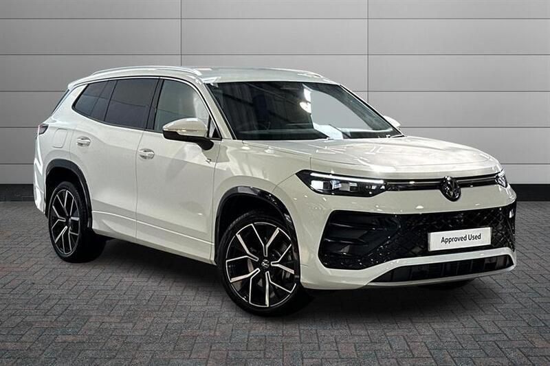 White Used 2025 VW Tayron R-line SUV | £40,095 (Super price) - Image 1/4