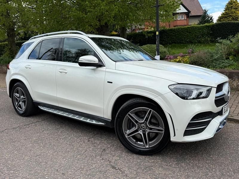 White Used 2021 Mercedes GLE350 AMG line Estate | £27,995 (Good price) - Image 1/4