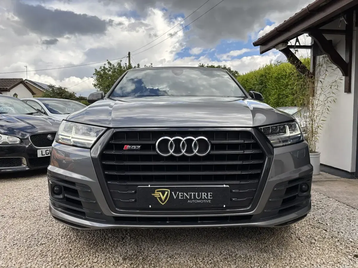 Used Audi SQ7 Advanced 435 HP (319 kW) 2017 Grey SUV