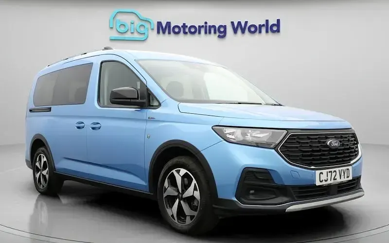Used Ford Tourneo Connect Active 122 HP (89 kW) 2023 MPV