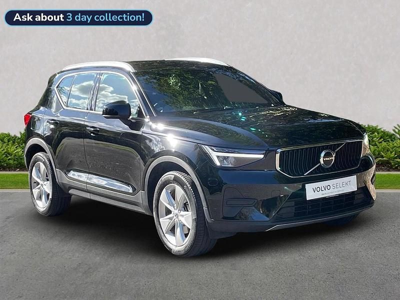 Black Used 2023 Volvo XC40 Core SUV | £26,089 (Fair price) - Image 1/4