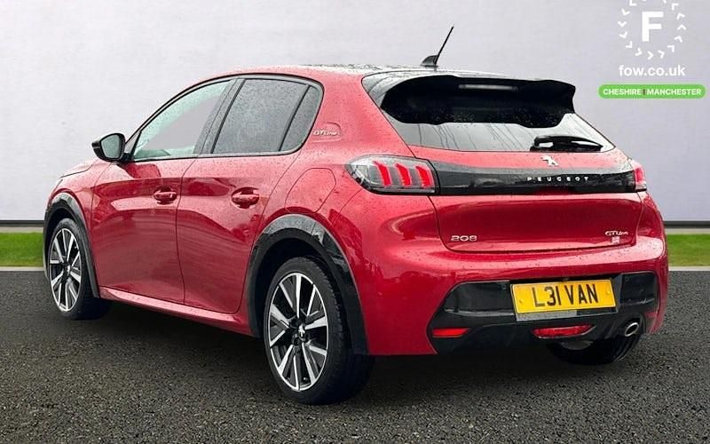 Second-hand Peugeot 208 GT-line 102 CP (75 kW) 2020 Roșu Hatchback