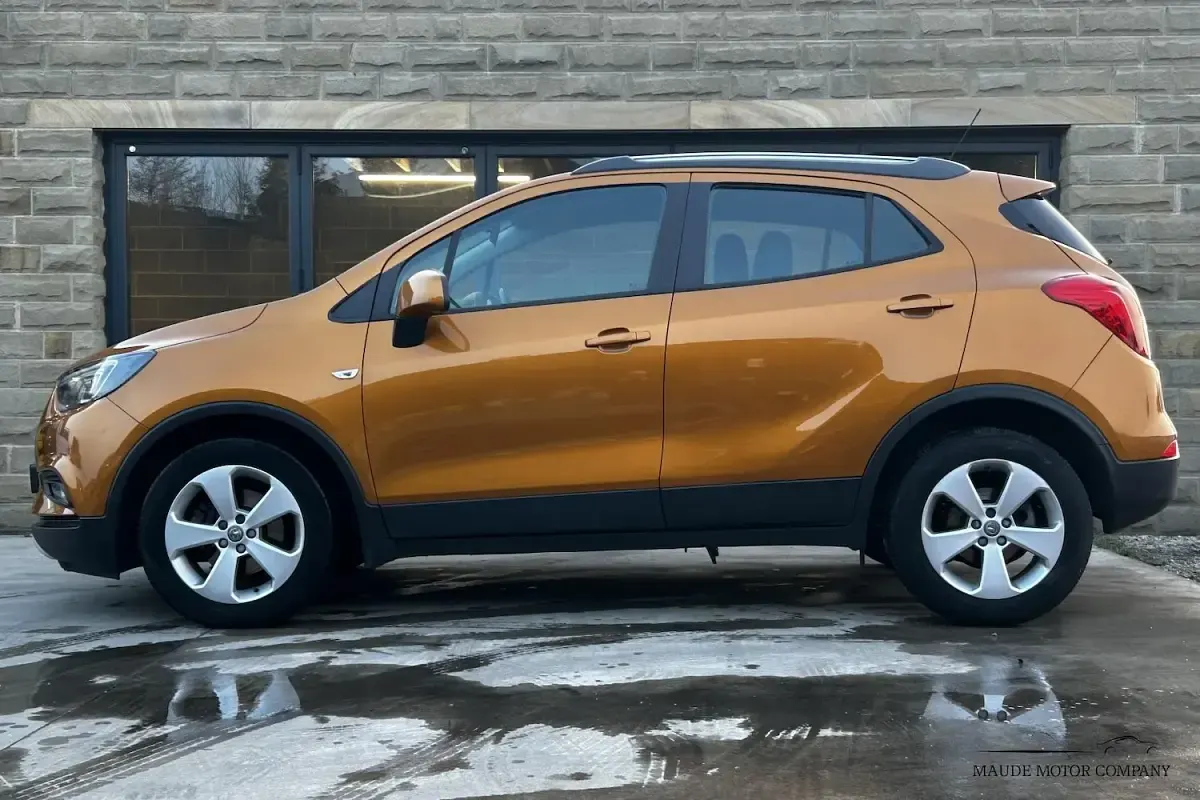 Used Vauxhall Mokka X Active 140 HP (102 kW) 2019 Orange SUV