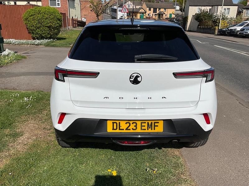 Used Vauxhall Mokka S 100 HP (73 kW) 2023 White SUV