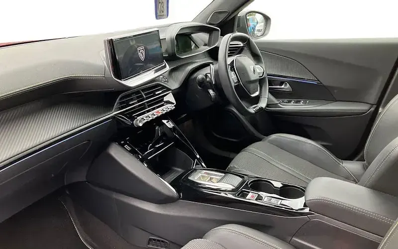 Used Peugeot 2008 GTi 137 HP (100 kW) 2025 SUV