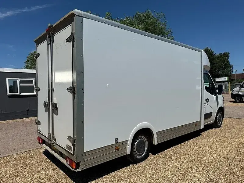 Used Renault Master Business 2021 White MPV