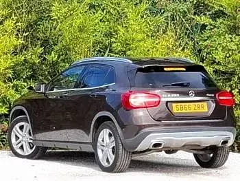 Used Mercedes GLA250 211 HP (155 kW) 2016 Bronze SUV