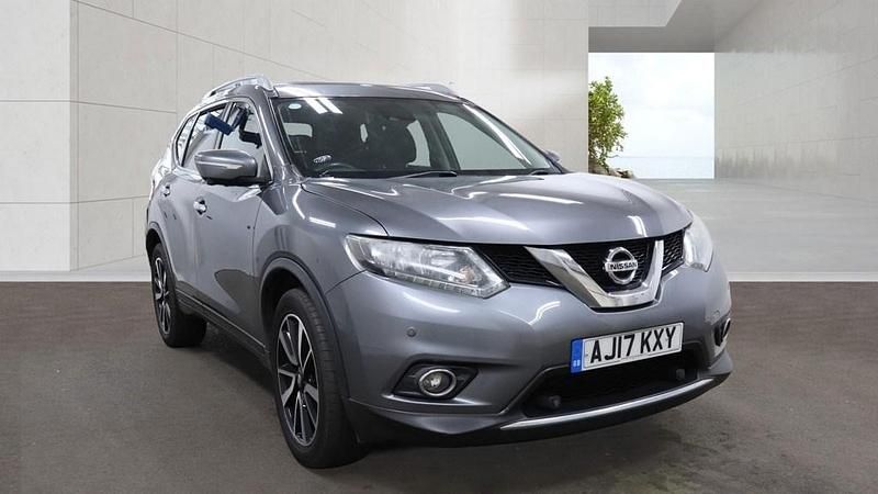 Used Nissan X-Trail N-Vision 163 HP (119 kW) 2017 Grey SUV