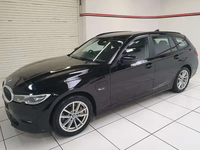 Used BMW 330 Comfort Edition 288 HP (211 kW) 2022 Black Estate
