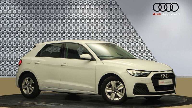 Used Audi A1 Design 94 HP (69 kW) 2020 White Hatchback