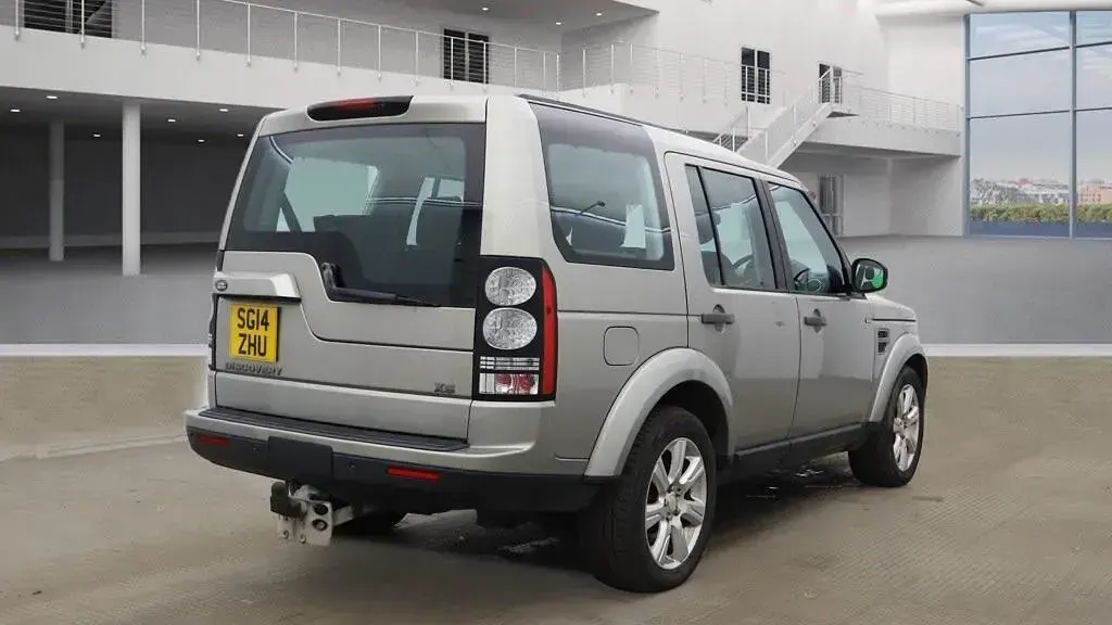 Used Land Rover Discovery 4 S 2014 Gold SUV