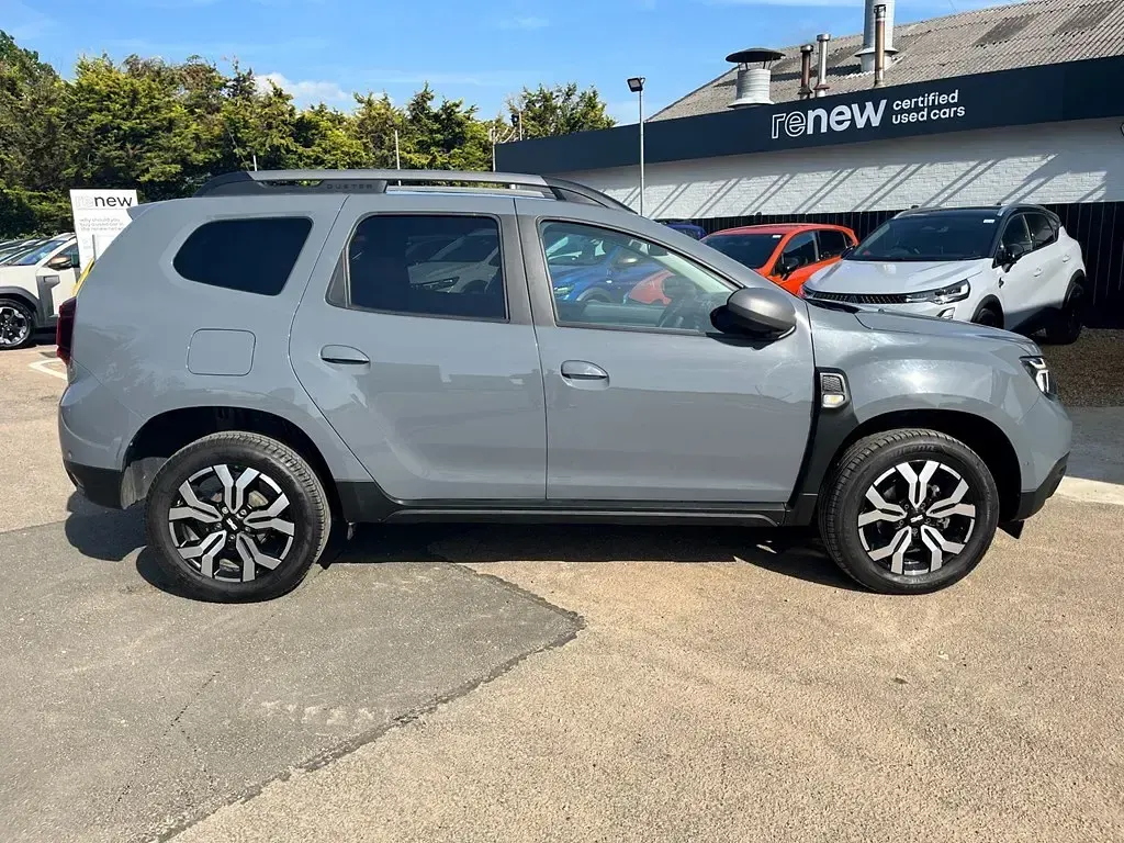 Used Dacia Duster Journey 130 HP (95 kW) 2023 Grey SUV