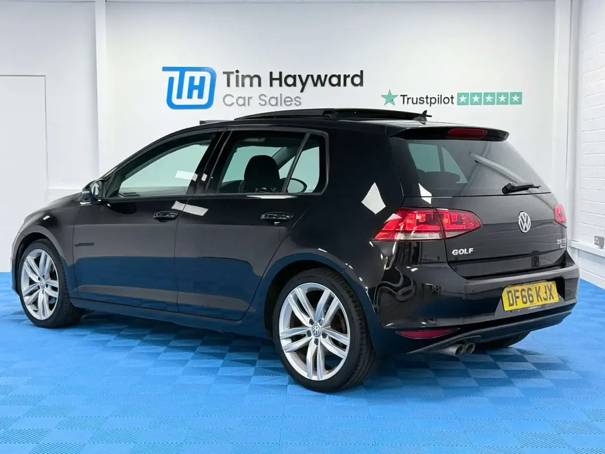 Used VW Golf VII GT 147 HP (108 kW) 2016 Black Hatchback
