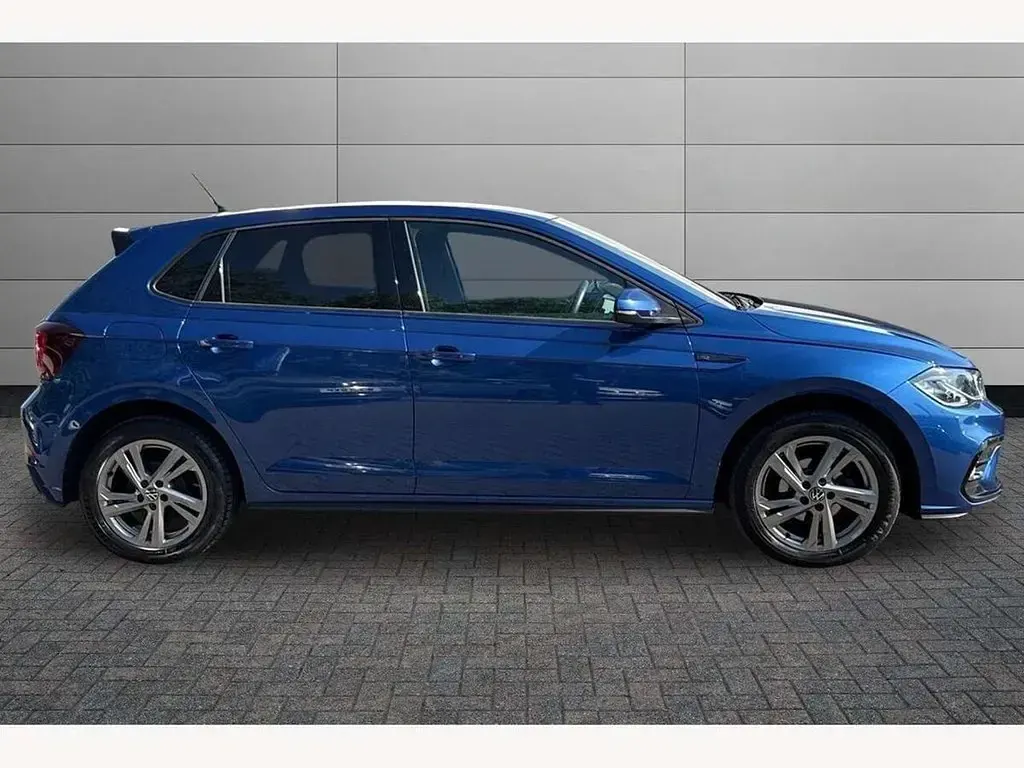 Used VW Polo R-line 95 HP (69 kW) 2022 Blue Hatchback