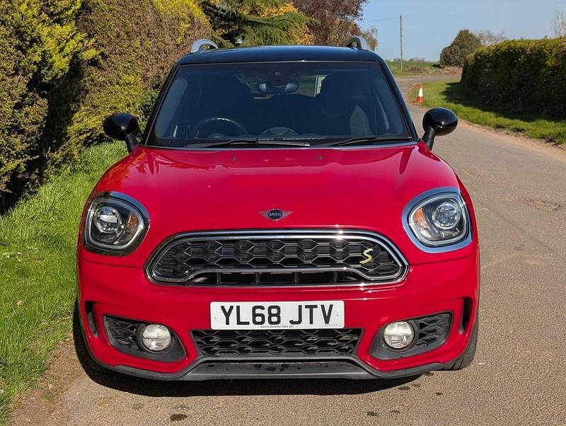 Used Mini Cooper S 2019 Red Hatchback