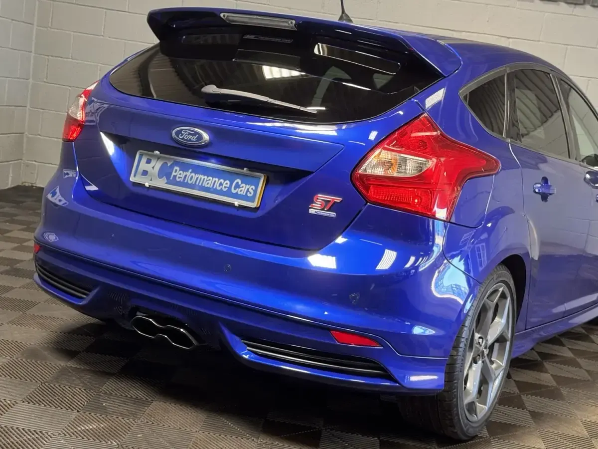 Used Ford Focus ST 2012 Blue Hatchback