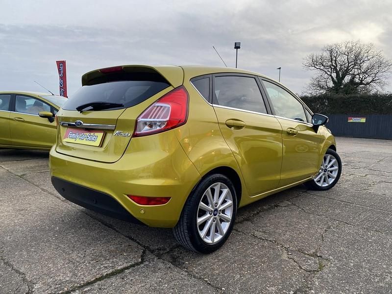 Used Ford Fiesta Titanium 2016 Yellow Hatchback