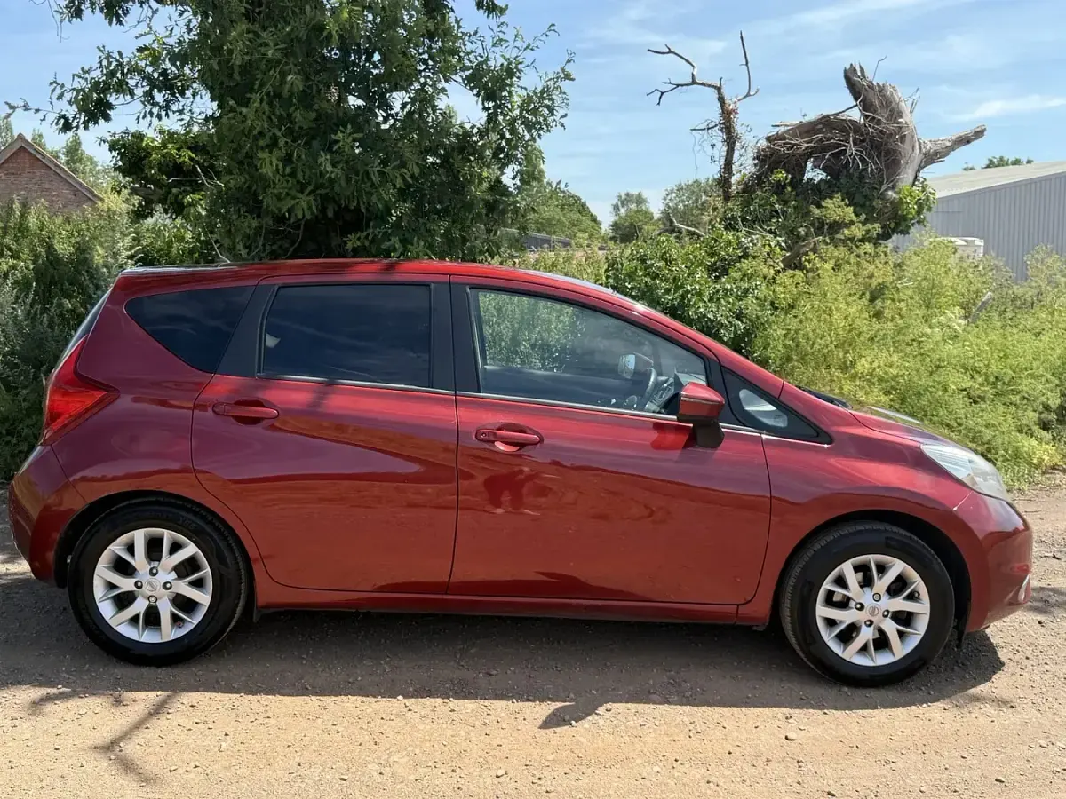 Used Nissan Note Acenta Premium 2015 Red Hatchback