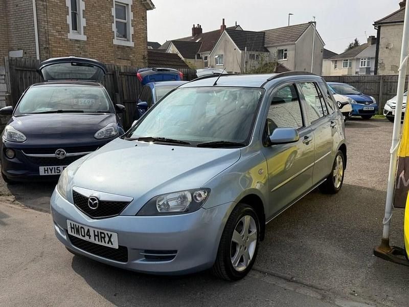Used Mazda 2 80 HP (58 kW) 2004 Blue Hatchback