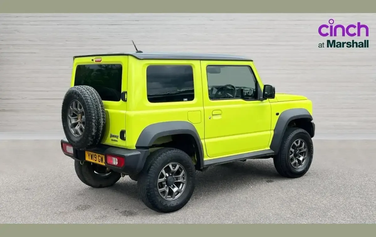 Used Suzuki Jimny SZ5 102 HP (75 kW) 2019 Yellow SUV