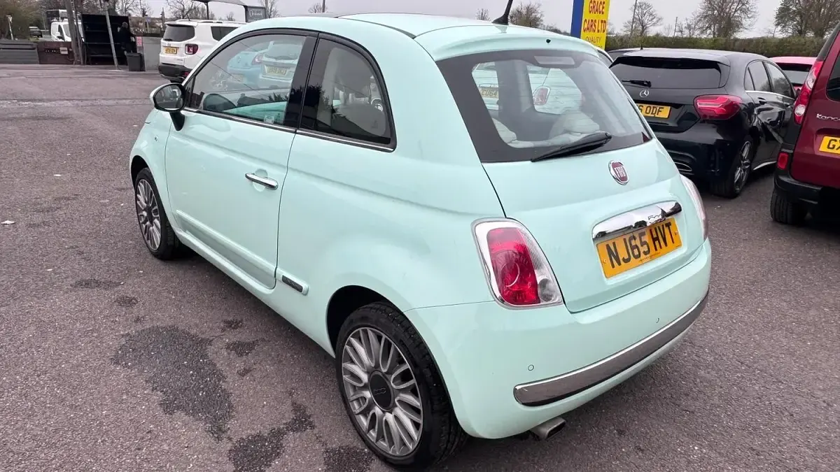 Used Fiat 500 Lounge 69 HP (50 kW) 2015 Green Hatchback