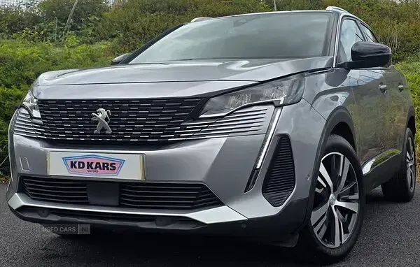 Used Peugeot 3008 Allure+ 129 HP (94 kW) 2023 Grey SUV