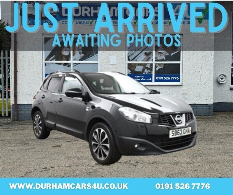 Black Used 2013 Nissan Qashqai 360º SUV | £4,999 (A bit pricey) - Image 1/1