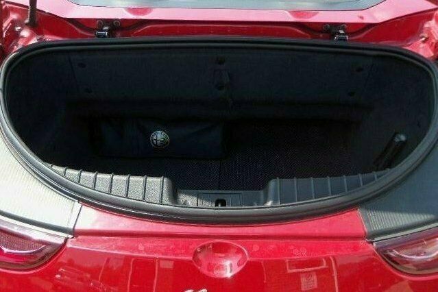 Begagnad Alfa Romeo Spider 200 HK (147 kW) 2008 Cab