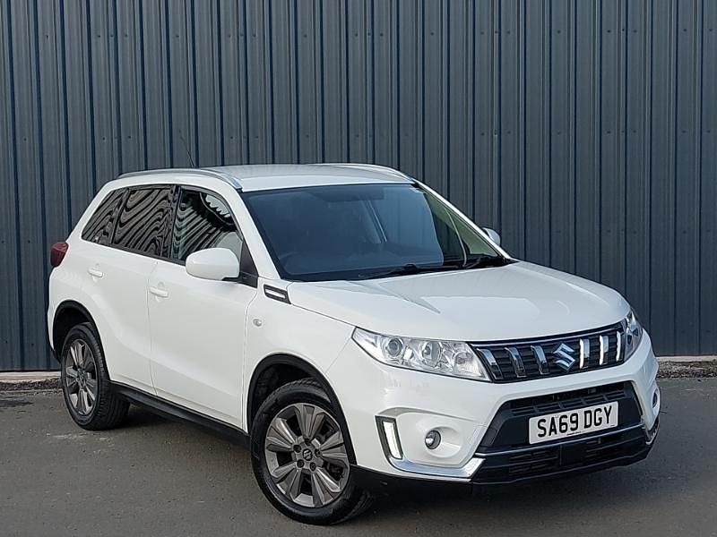 Used Suzuki Vitara SZ-T 140 HP (102 kW) 2019 White SUV
