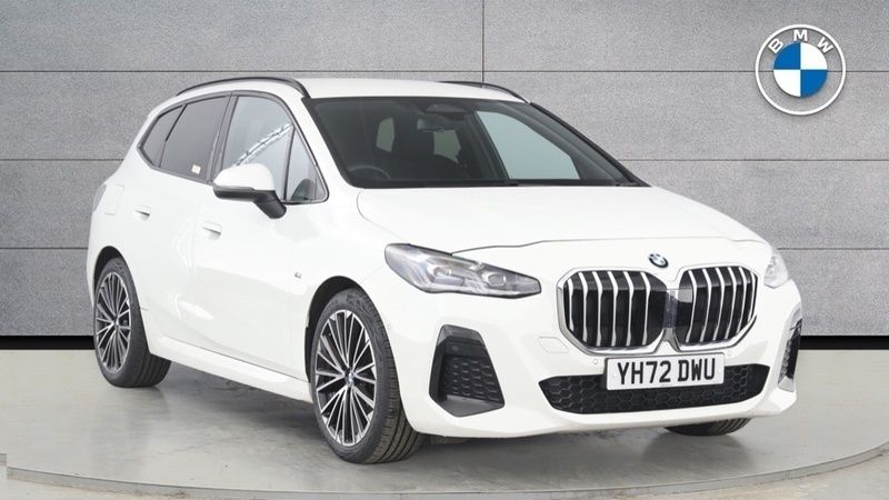 White Used 2022 BMW 218 Active Tourer M Sport MPV | £22,950 (Fair price) - Image 1/4