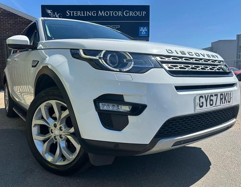 White Used 2017 Land Rover Discovery Sport HSE SUV | £10,850 (Fair price) - Image 1/4