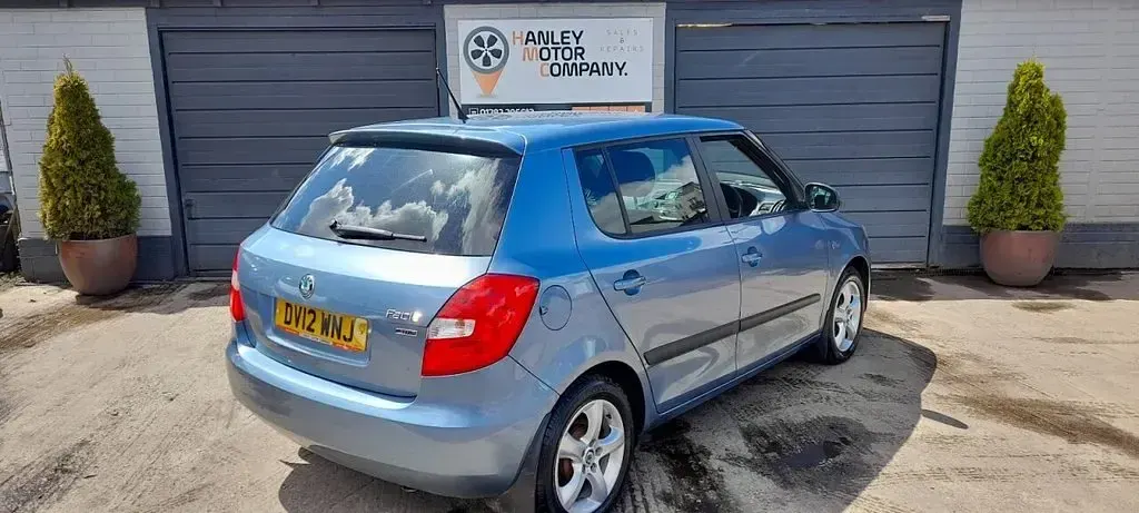 Used Skoda Fabia SE 75 HP (55 kW) 2012 Grey Hatchback